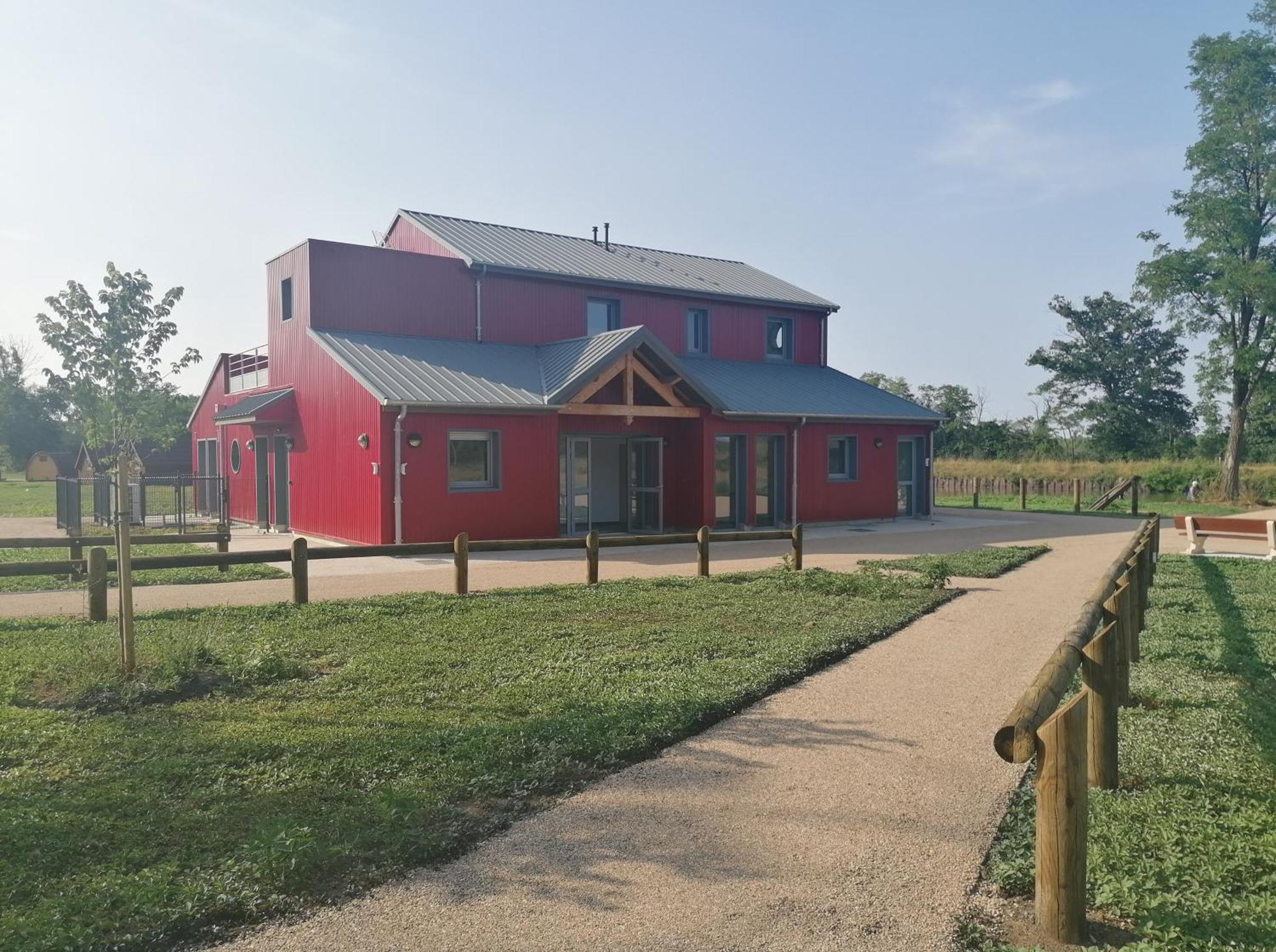 La Halte Du Canal Luthenay-Uxeloup Exterior photo